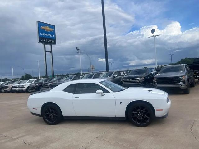 2021 Dodge Challenger SXT