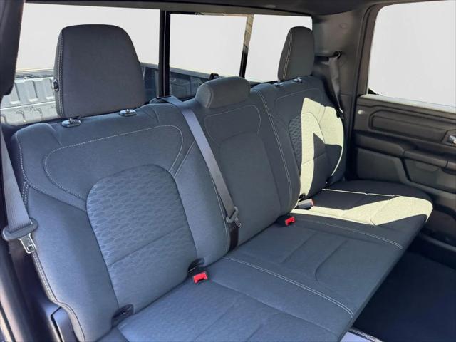 2026 Ram 1500 Express Crew Cab 4x4 57 Box