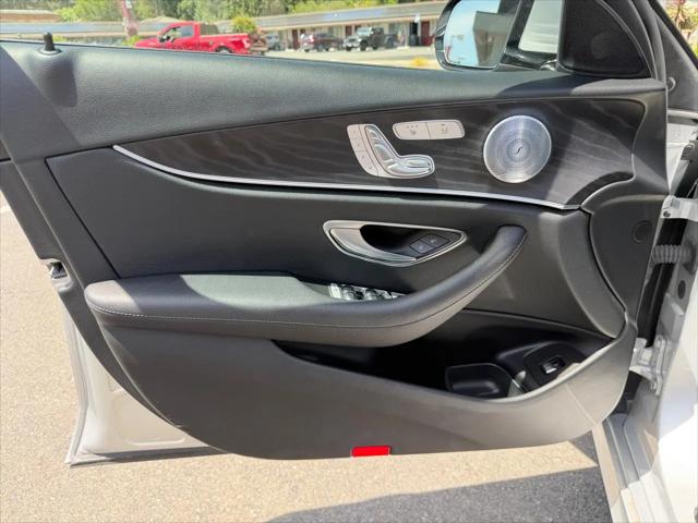 2018 Mercedes-Benz E-CLASS E 300 E 300