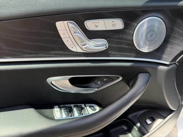 2018 Mercedes-Benz E-CLASS E 300 E 300