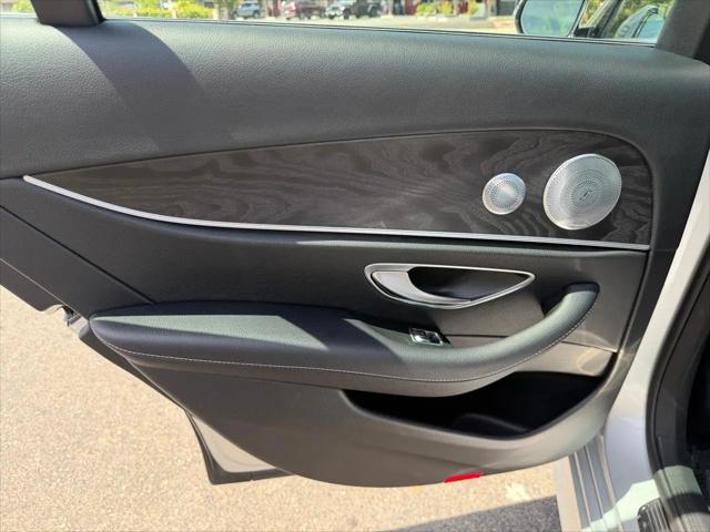 2018 Mercedes-Benz E-CLASS E 300 E 300
