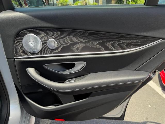 2018 Mercedes-Benz E-CLASS E 300 E 300