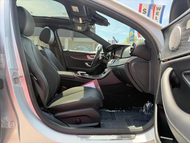 2018 Mercedes-Benz E-CLASS E 300 E 300
