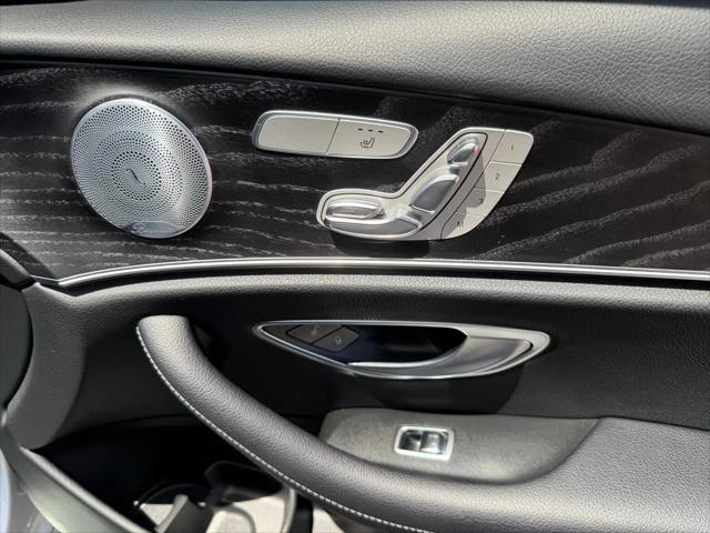 2018 Mercedes-Benz E-CLASS E 300 E 300