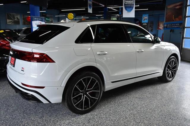 2021 Audi Q8 Premium Plus 55 TFSI quattro Tiptronic