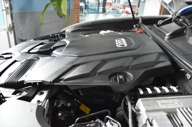 2021 Audi Q8 Premium Plus 55 TFSI quattro Tiptronic
