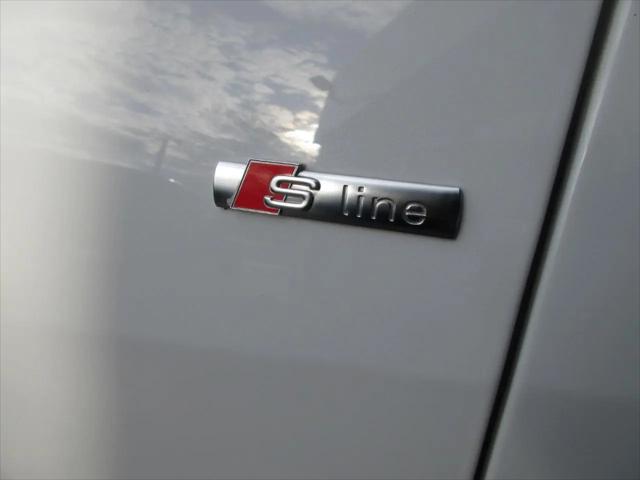 2021 Audi Q8 Premium Plus 55 TFSI quattro Tiptronic