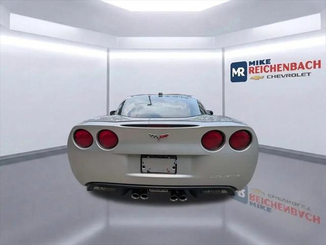 2005 Chevrolet Corvette Base