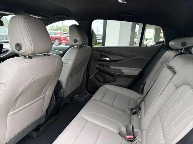 2026 Buick NV Avenir FWD