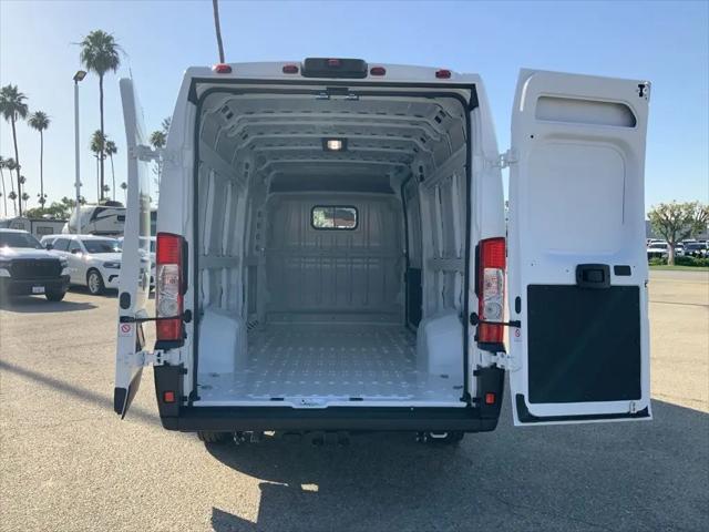 2026 Ram ProMaster Cargo Van Tradesman High Roof 159" WB EXT w/Pass Seat