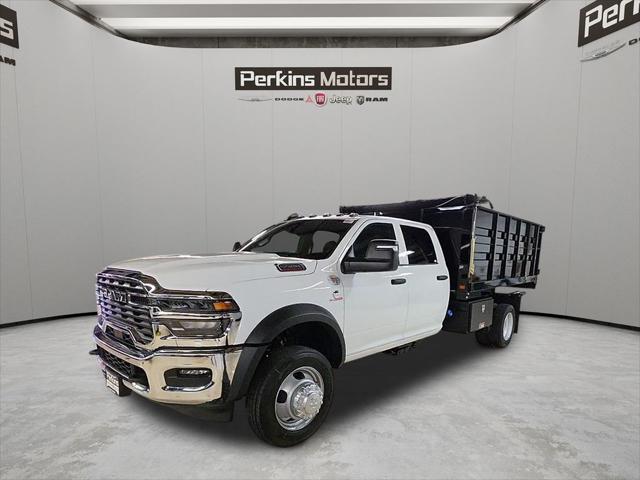 2026 RAM 5500 Chassis RAM 5500 TRADESMAN CHASSIS CREW CAB 4X4 84 CA