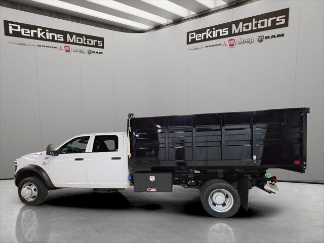 2026 RAM 5500 Chassis RAM 5500 TRADESMAN CHASSIS CREW CAB 4X4 84 CA