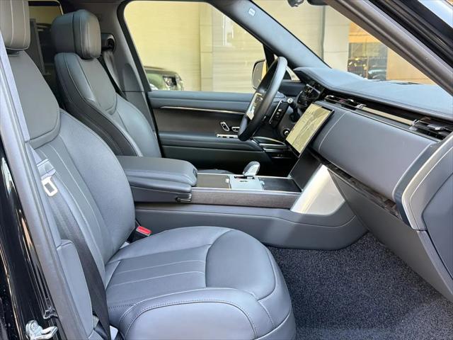 2026 Land Rover Range Rover P400 SE 7 Seat