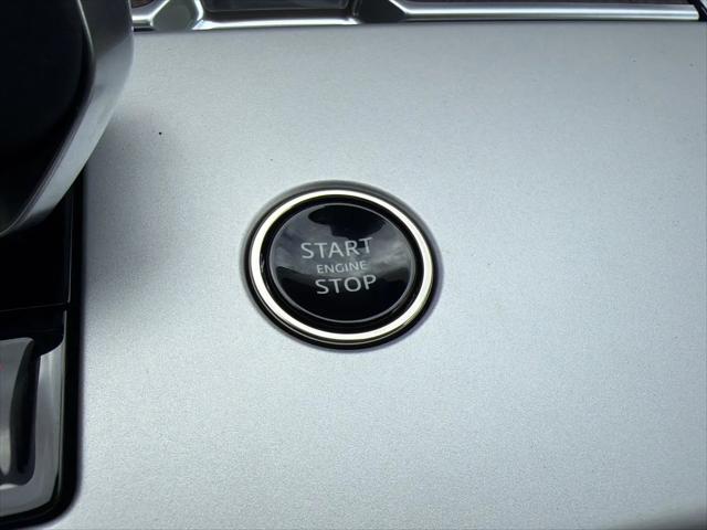 2026 Land Rover Range Rover P400 SE 7 Seat