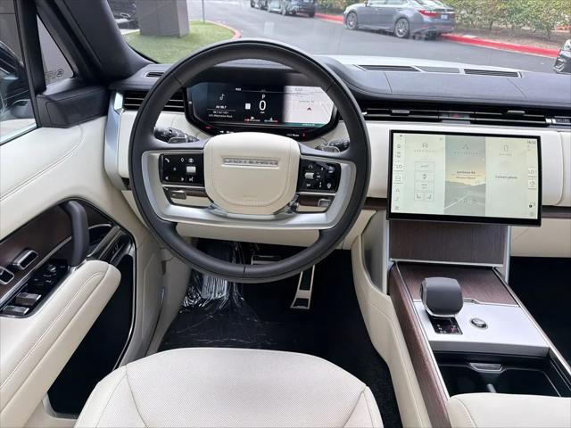 2026 Land Rover Range Rover P400 SE 7 Seat