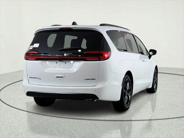 2027 Chrysler Pacifica Limited