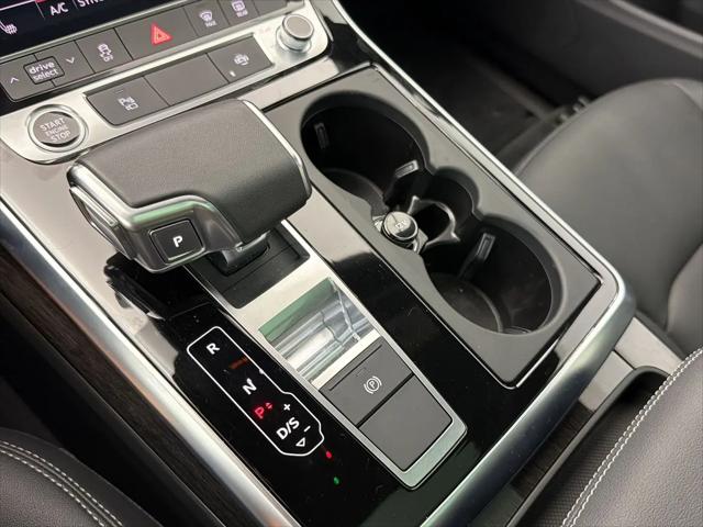 2025 Audi Q8 Premium 55 TFSI quattro