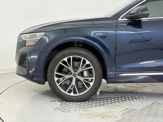 2025 Audi Q8 Premium 55 TFSI quattro
