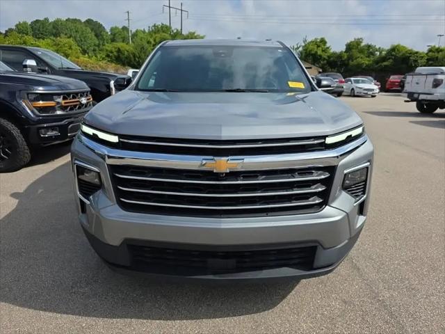2024 Chevrolet Traverse FWD LT
