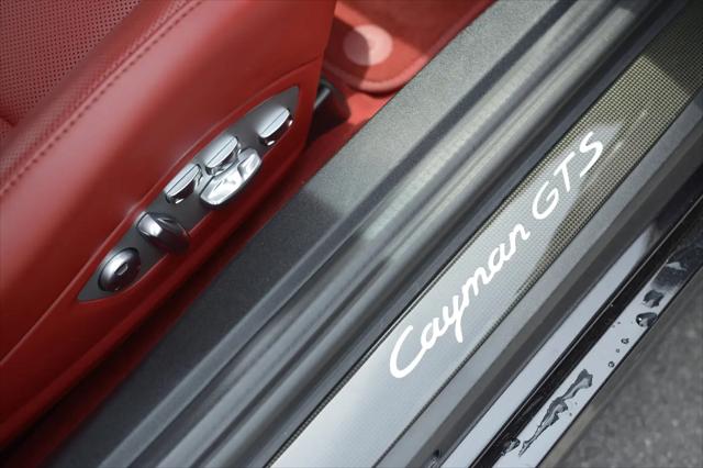 2015 Porsche Cayman GTS
