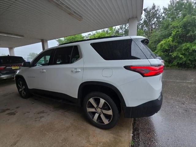 2022 Chevrolet Traverse FWD LT Leather