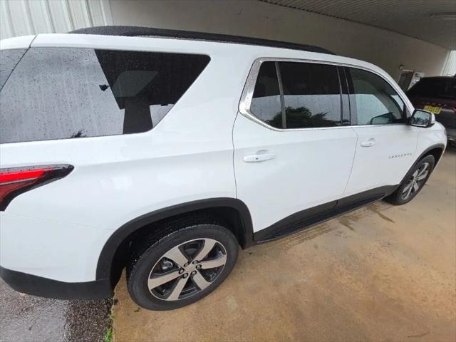 2022 Chevrolet Traverse FWD LT Leather