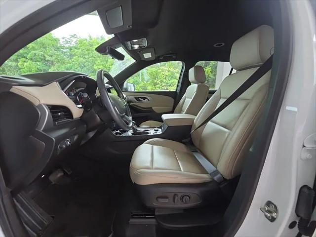 2022 Chevrolet Traverse FWD LT Leather