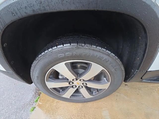2022 Chevrolet Traverse FWD LT Leather
