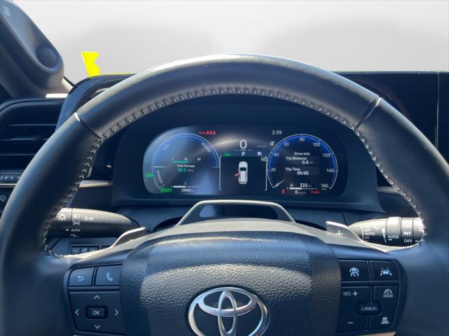 2025 Toyota Crown Signia Limited