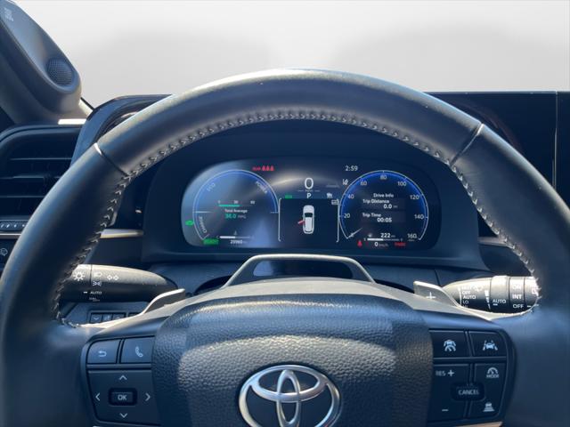 2025 Toyota Crown Signia Limited