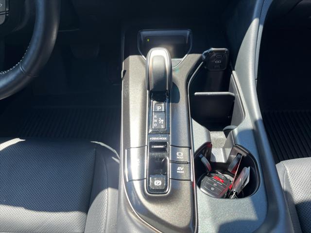 2025 Toyota Crown Signia Limited