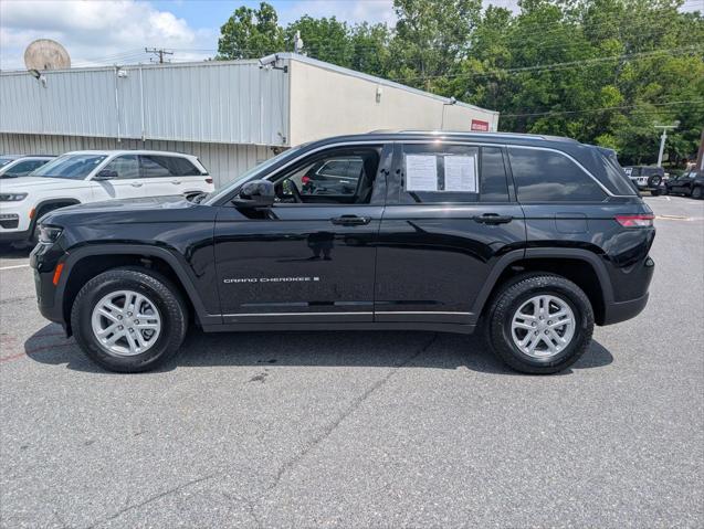 2023 Jeep Grand Cherokee Laredo 4x4 2023 Jeep Grand Cherokee Laredo 4x4