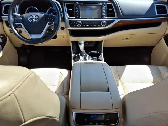 2017 Toyota Highlander Limited