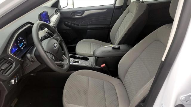 2022 Ford Escape SE Hybrid