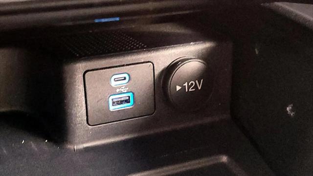 2022 Ford Escape SE Hybrid