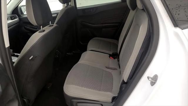2022 Ford Escape SE Hybrid