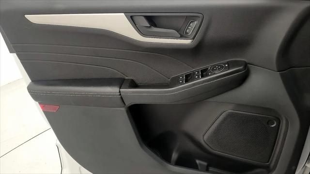 2022 Ford Escape SE Hybrid