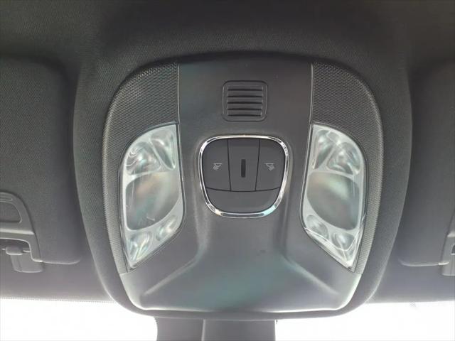 2023 Jeep Compass Latitude Lux FWD