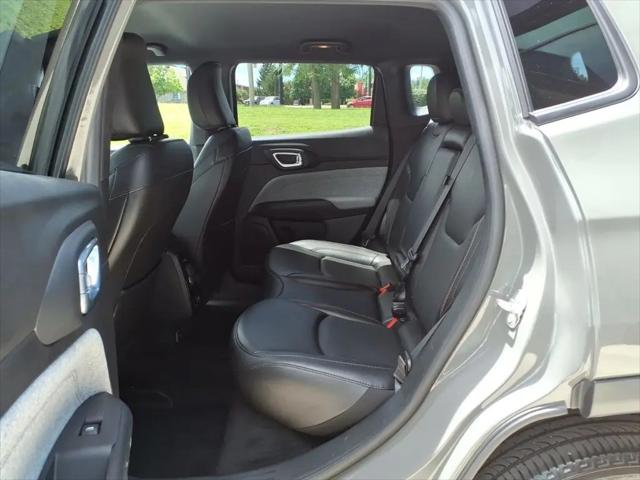 2023 Jeep Compass Latitude Lux FWD