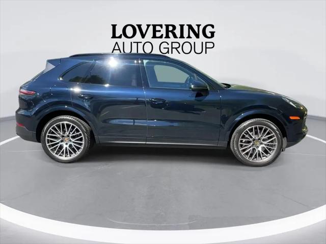 2023 Porsche Cayenne Platinum Edition