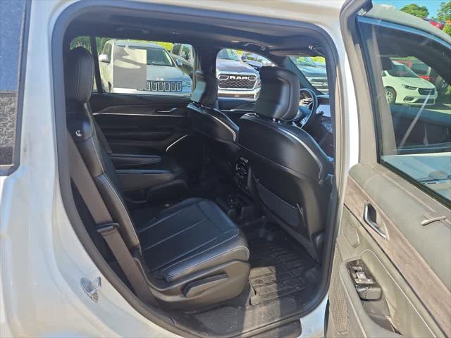 2023 Jeep Grand Cherokee L Overland 4x4