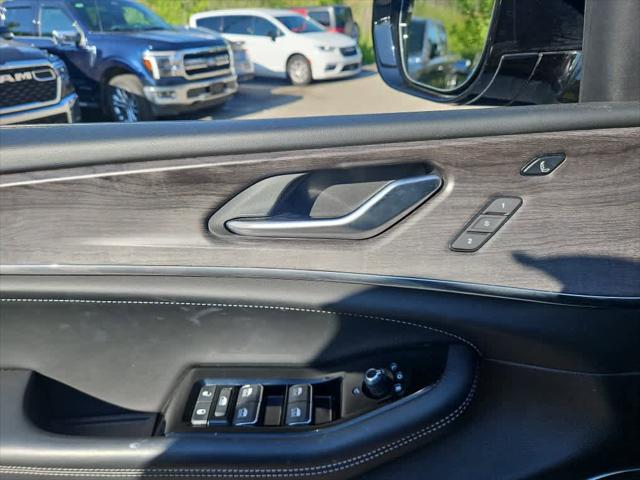 2023 Jeep Grand Cherokee L Overland 4x4