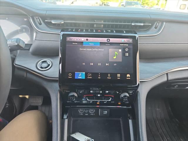 2023 Jeep Grand Cherokee L Overland 4x4