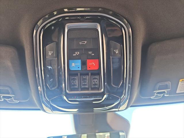 2023 Jeep Grand Cherokee L Overland 4x4