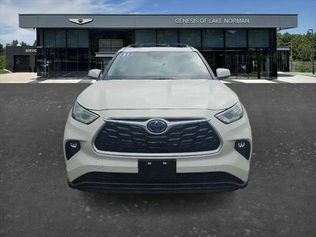 2021 Toyota Highlander Hybrid XLE