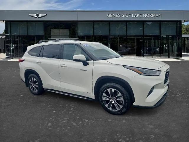 2021 Toyota Highlander Hybrid XLE