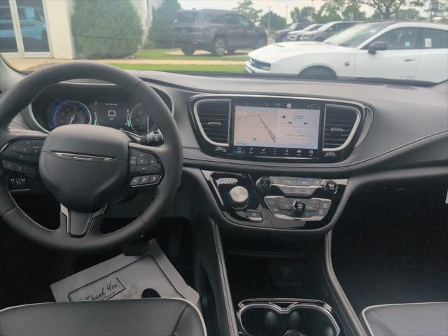 2027 Chrysler Pacifica Limited
