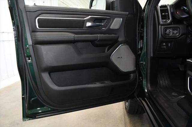 2026 Ram 1500 Laramie Crew Cab 4x4 5'7" Box