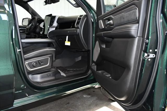 2026 Ram 1500 Laramie Crew Cab 4x4 5'7" Box
