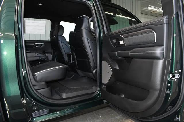 2026 Ram 1500 Laramie Crew Cab 4x4 5'7" Box